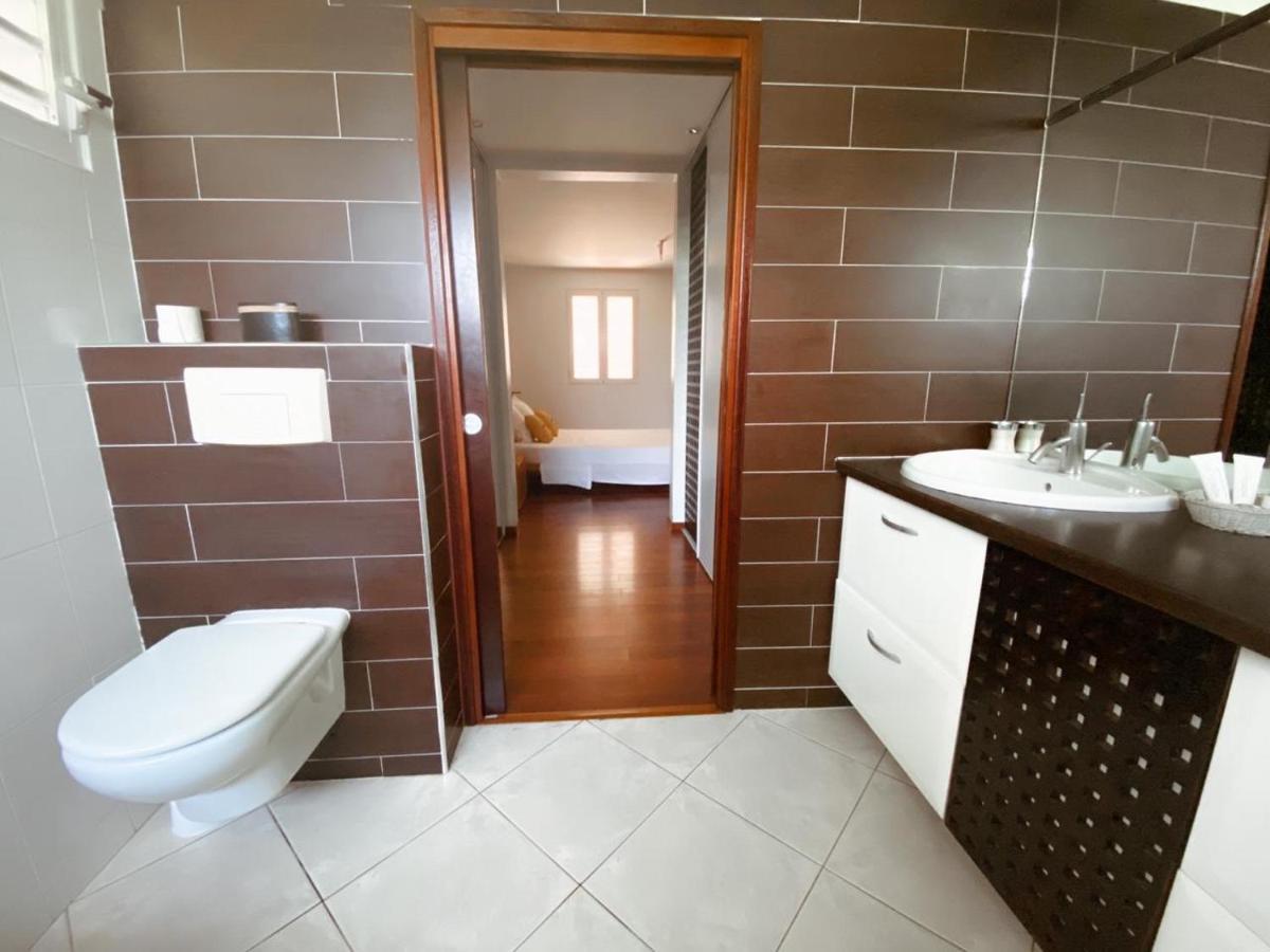 La villa de Christian Baie-Mahault Extérieur photo
