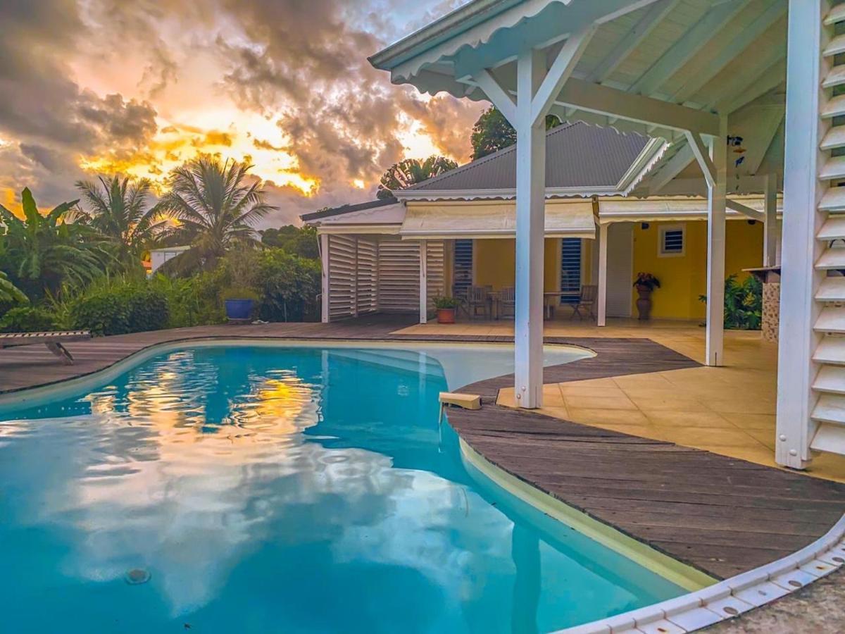 La villa de Christian Baie-Mahault Extérieur photo