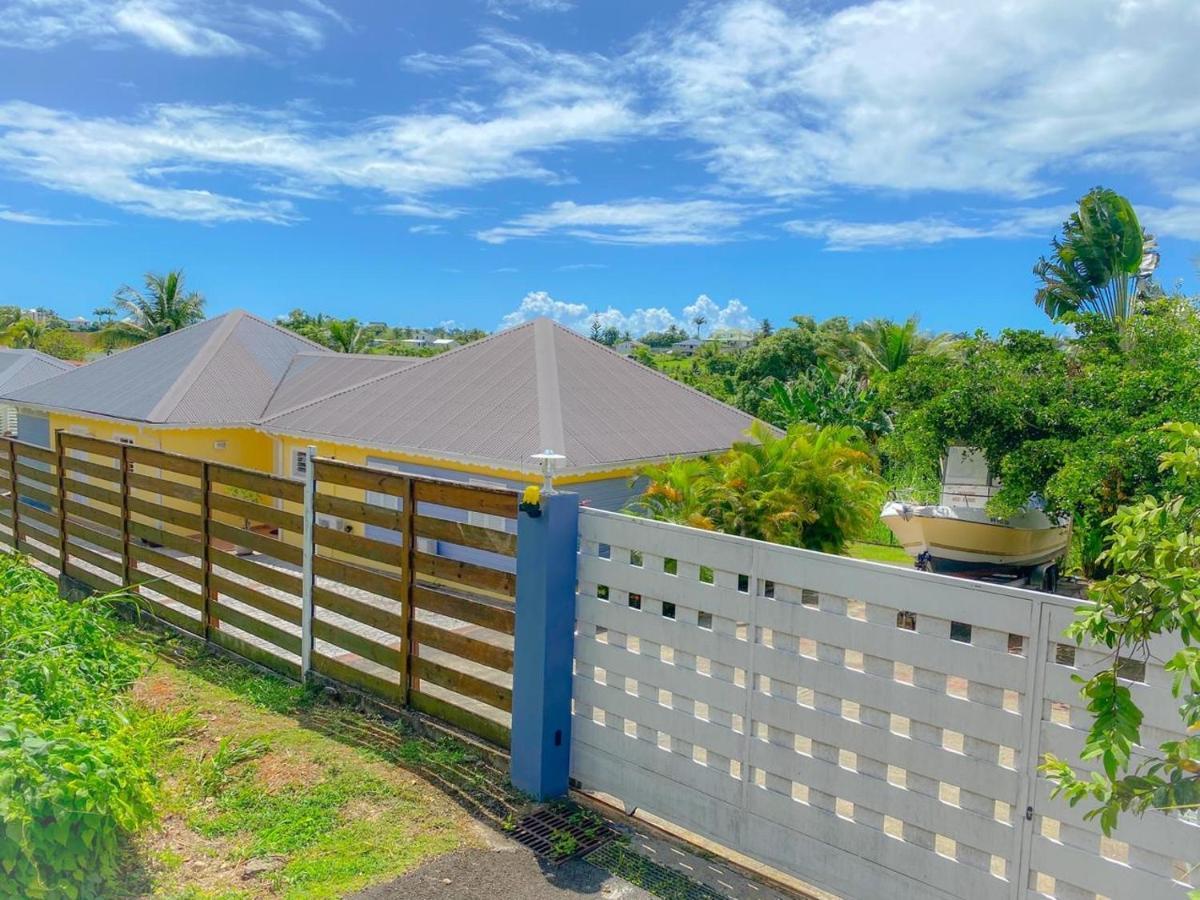 La villa de Christian Baie-Mahault Extérieur photo