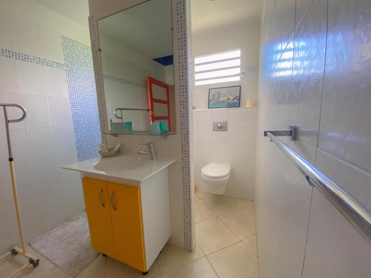 La villa de Christian Baie-Mahault Extérieur photo
