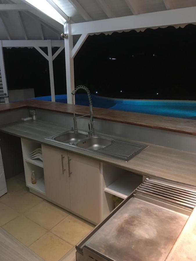 La villa de Christian Baie-Mahault Extérieur photo