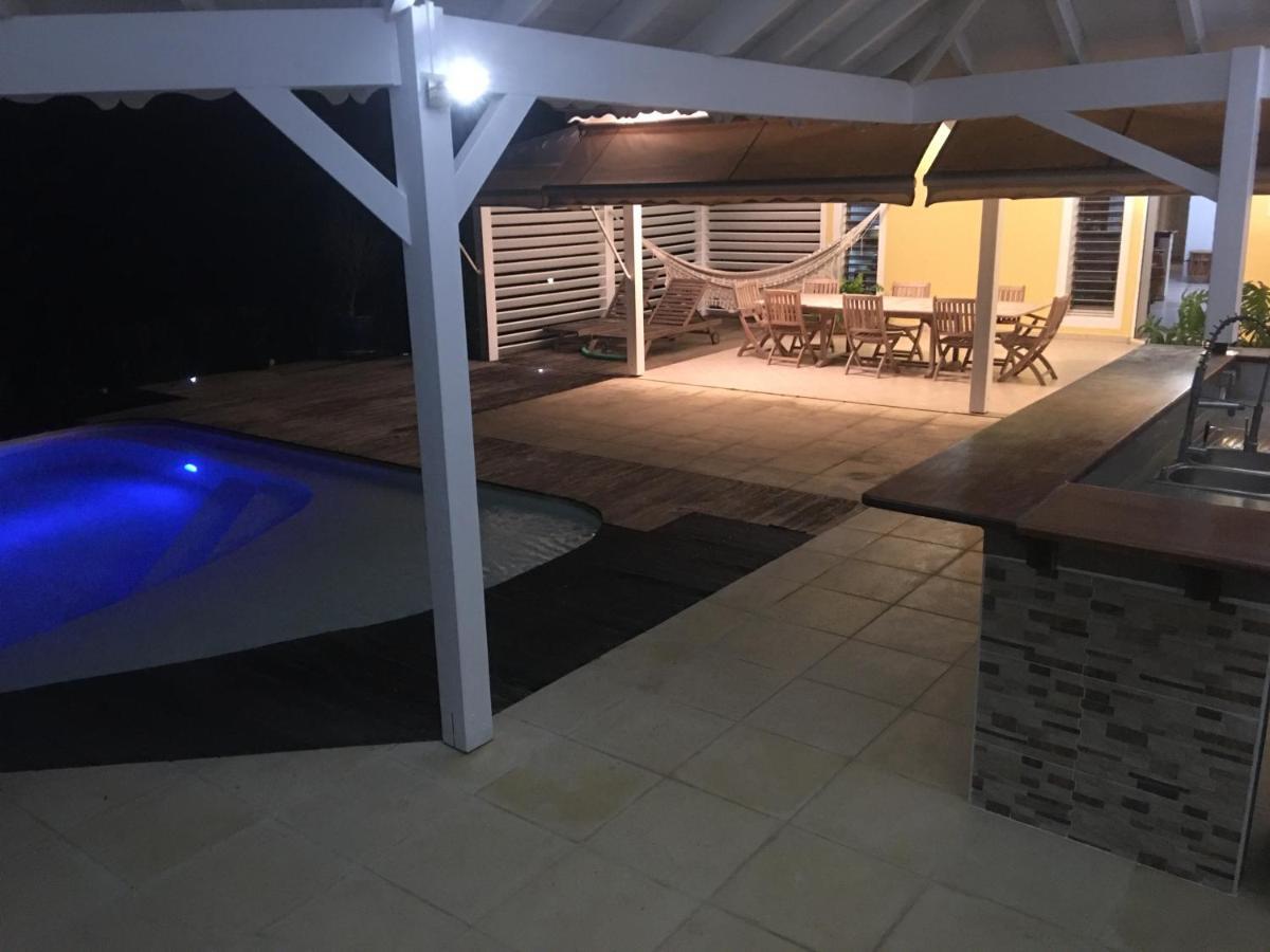 La villa de Christian Baie-Mahault Extérieur photo